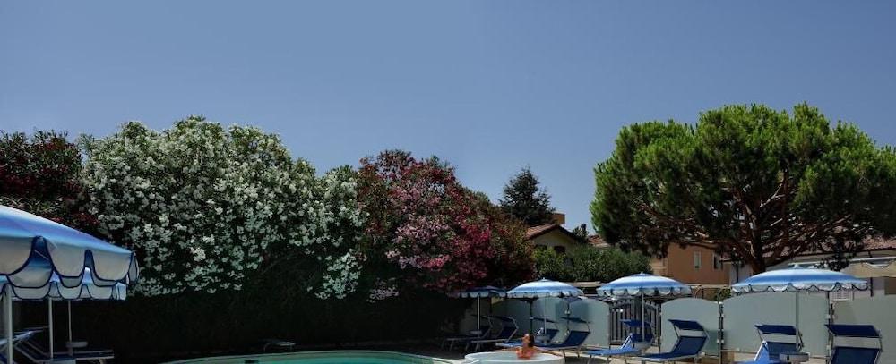 Hotel Elisir Rimini Exteriör bild