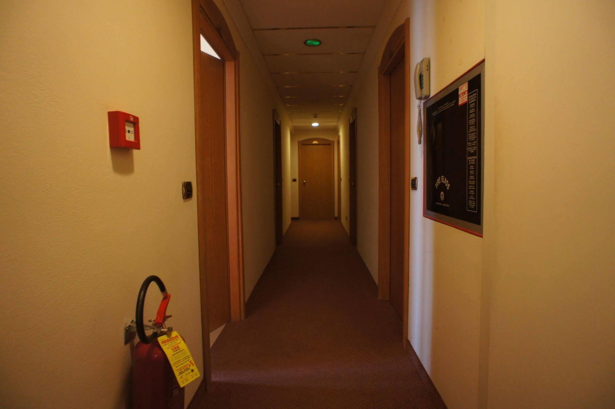 Hotel Elisir Rimini Exteriör bild